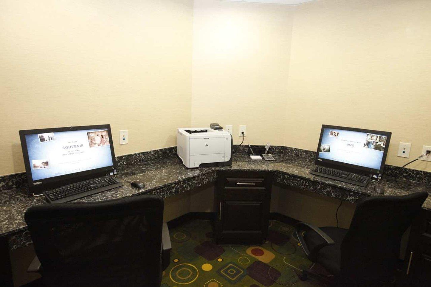 Hampton Inn Beeville Exterior photo